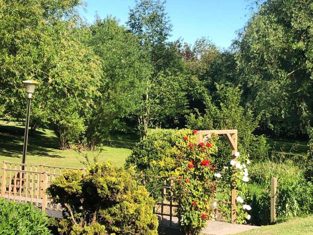 Reynolds Farm Guesthouse Canterbury Eksteriør bilde